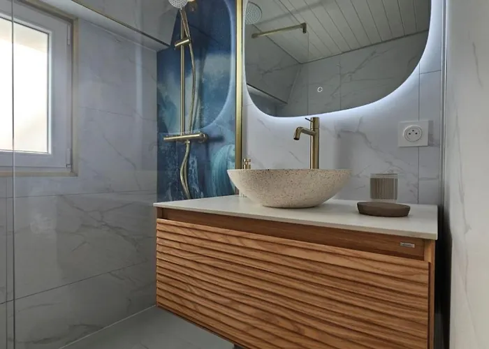 Appartement Dans Les Airs, Avec Parking